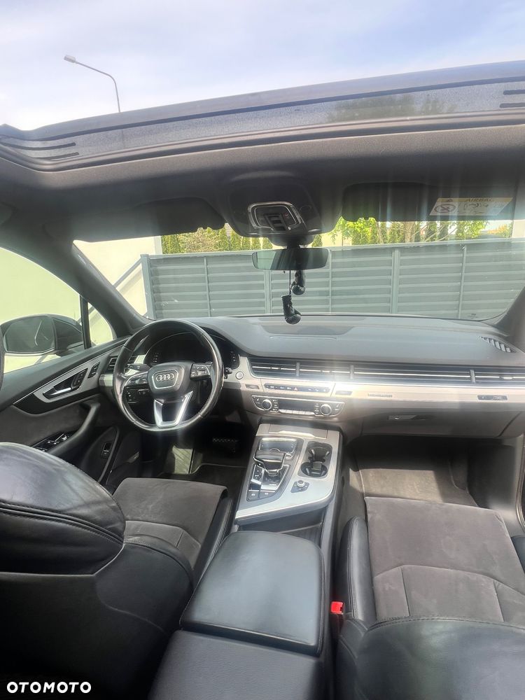 Audi Q7 - 8