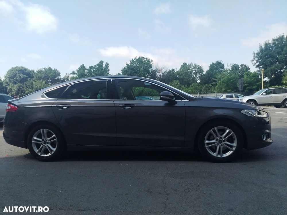 Ford Mondeo 2.0 TDCI PowerShift Business - 4