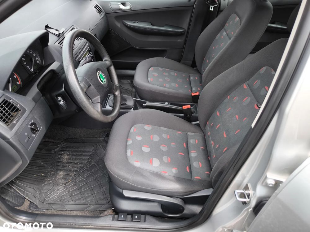 Skoda Fabia 1.4 16V Comfort - 18