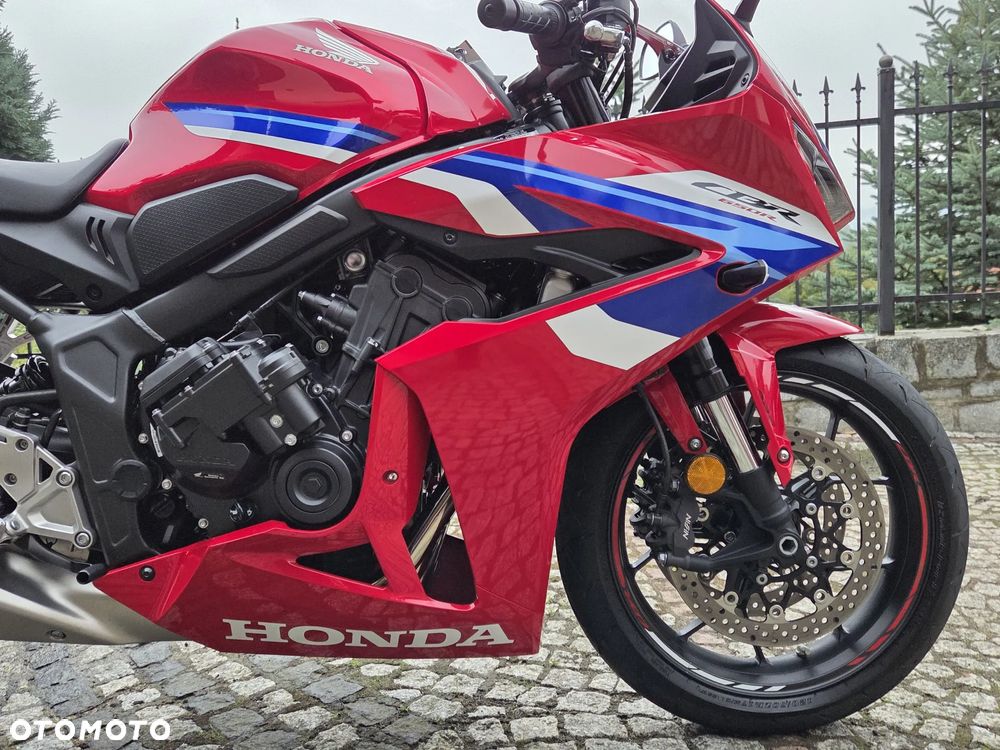 Honda CBR - 9