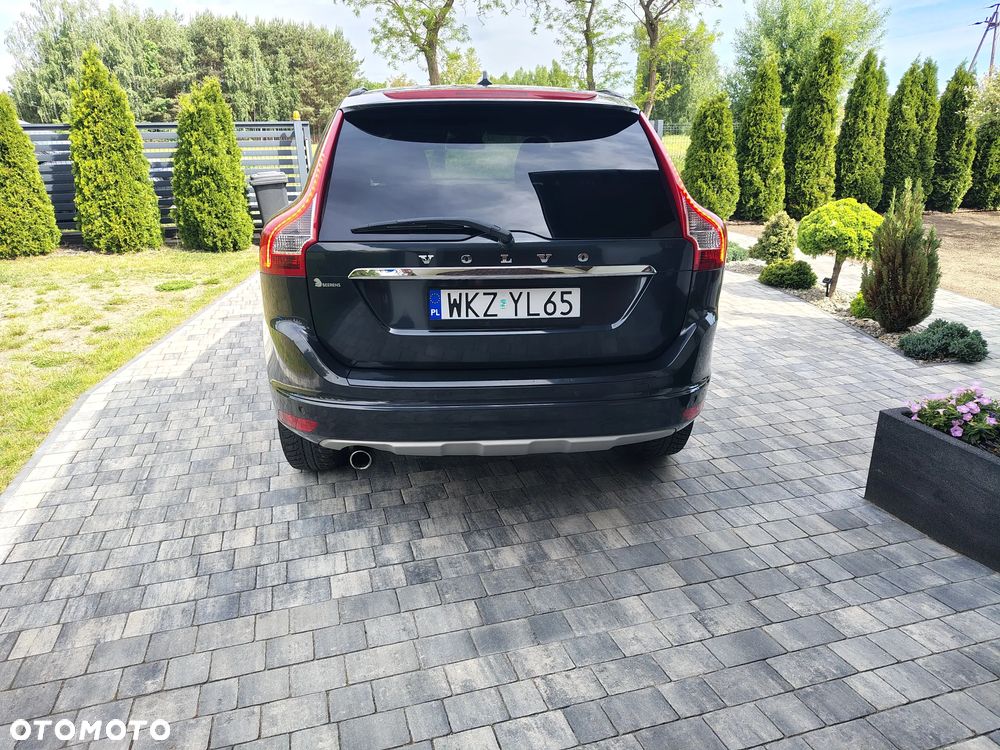 Volvo XC 60 - 4