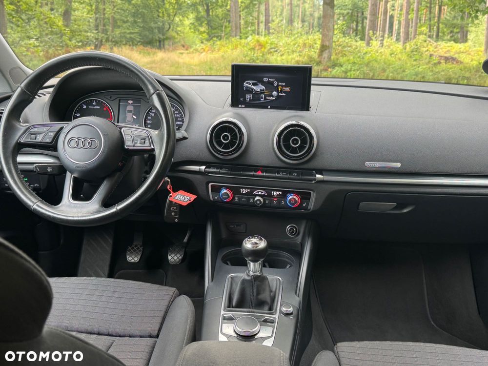 Audi A3 Sportback - 5
