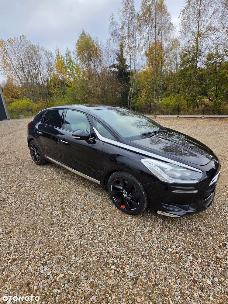 Citroën DS5 THP 200 SoChic - 10
