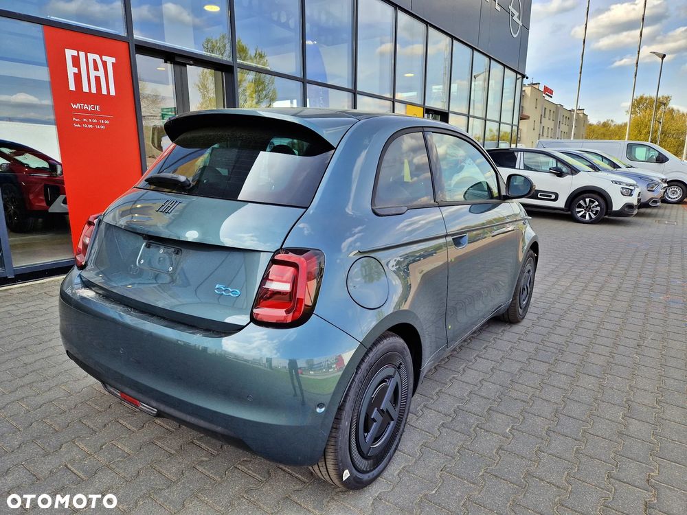 Fiat 500e - 5