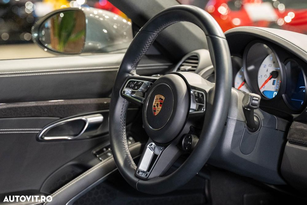 Porsche Cayman 718 PDK - 33