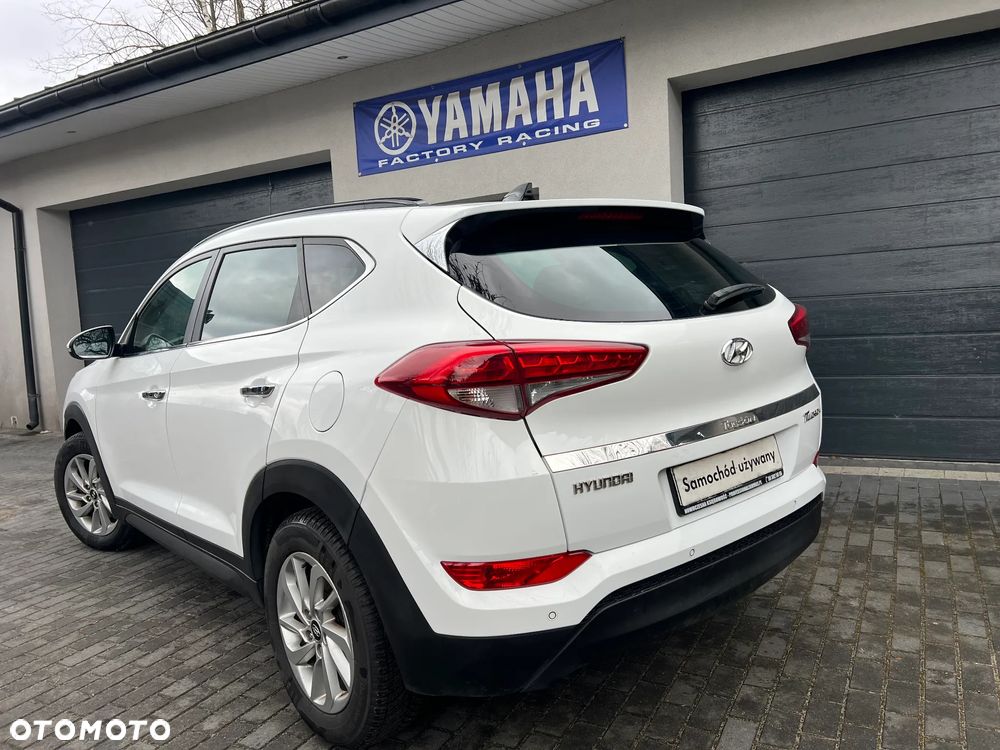 Hyundai Tucson 1.7 CRDI BlueDrive Style 2WD - 6