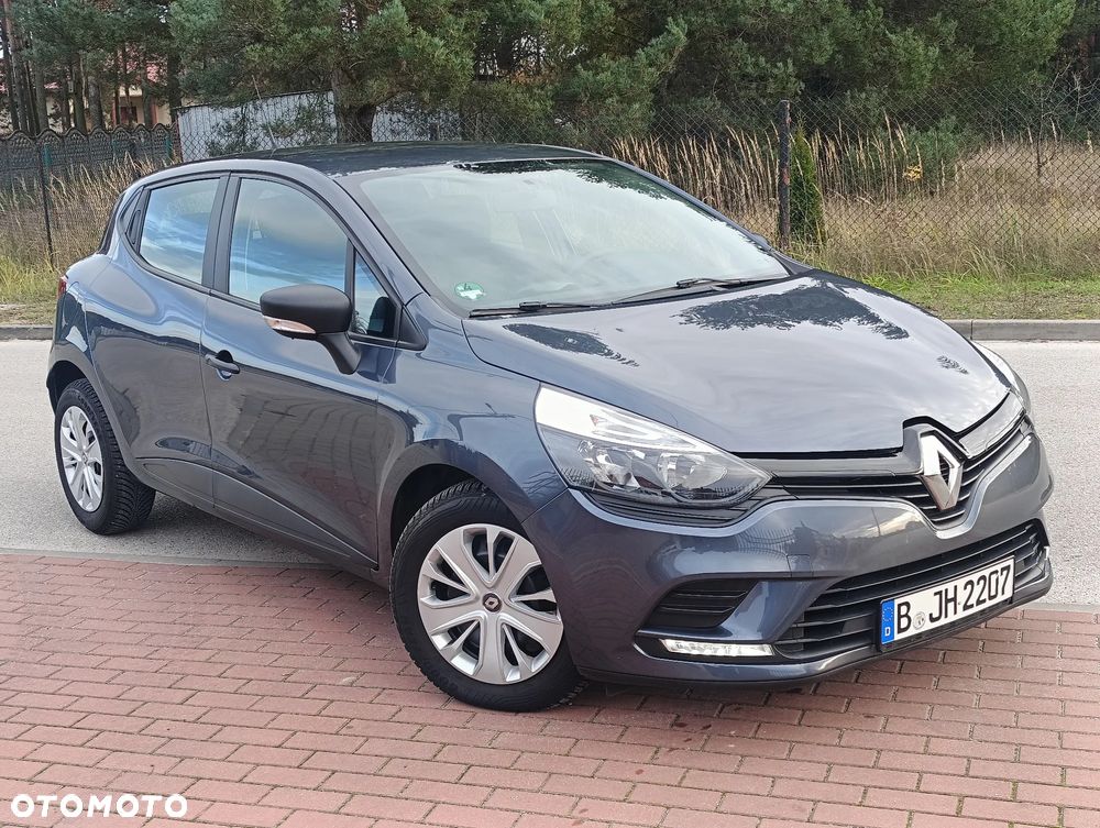 Renault Clio 1.2 16V 75 LIMITED - 4