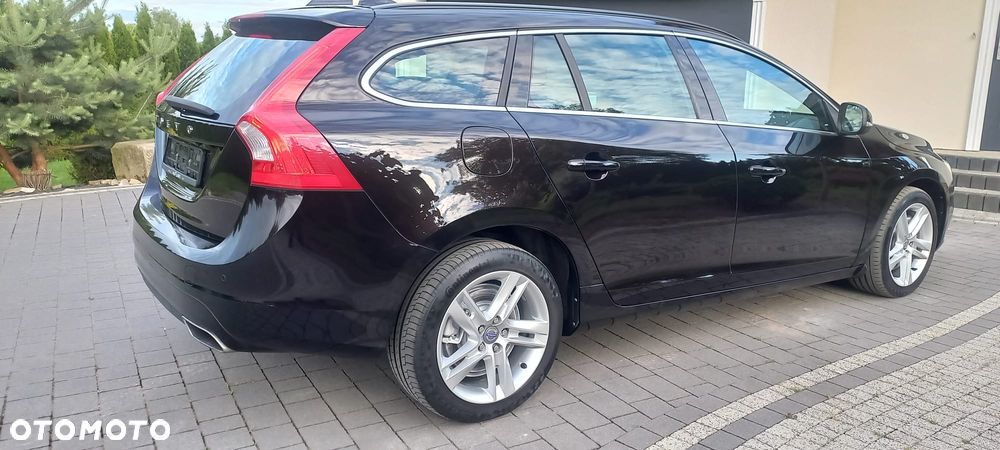 Volvo V60 D5 Geartronic Ocean Race - 24