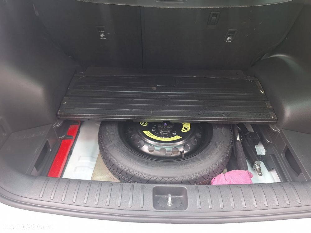 Hyundai Tucson blue 1.6 CRDi 2WD DCT Premium - 20