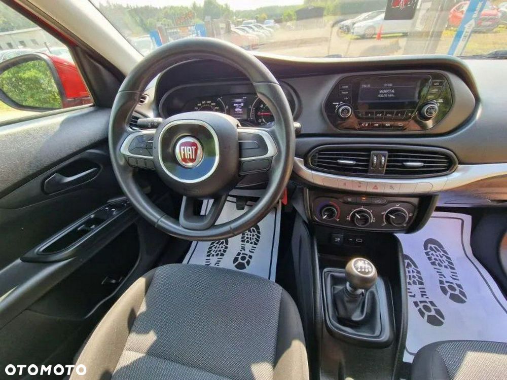 Fiat Tipo 1.4 16V Sport - 25