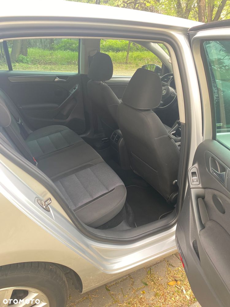 Volkswagen Golf 1.6 TDI DPF Style - 10