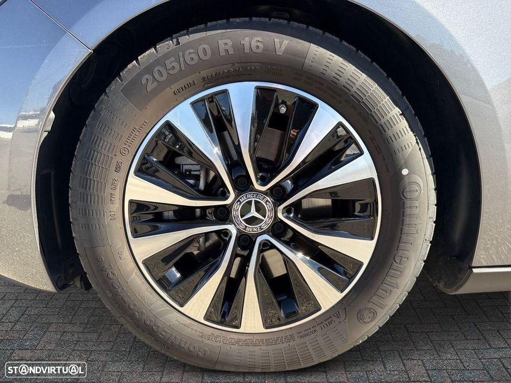 Mercedes-Benz B 180 d - 6