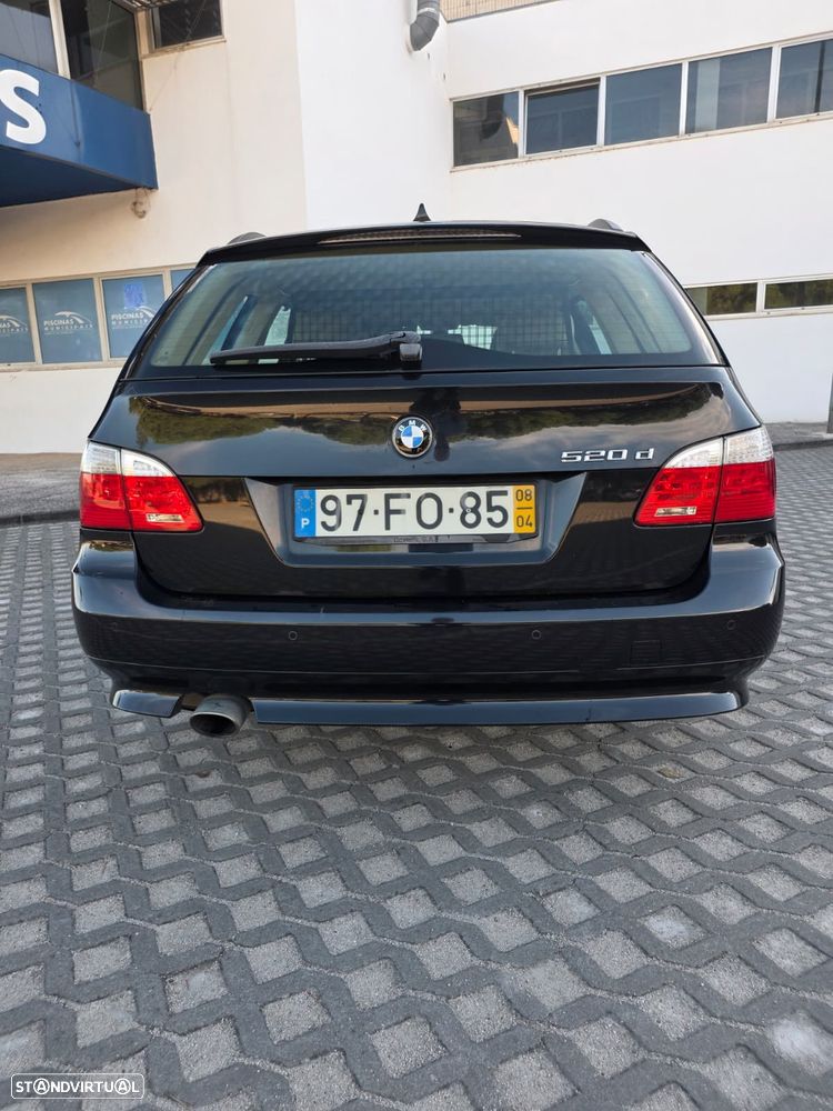BMW 520 - 4