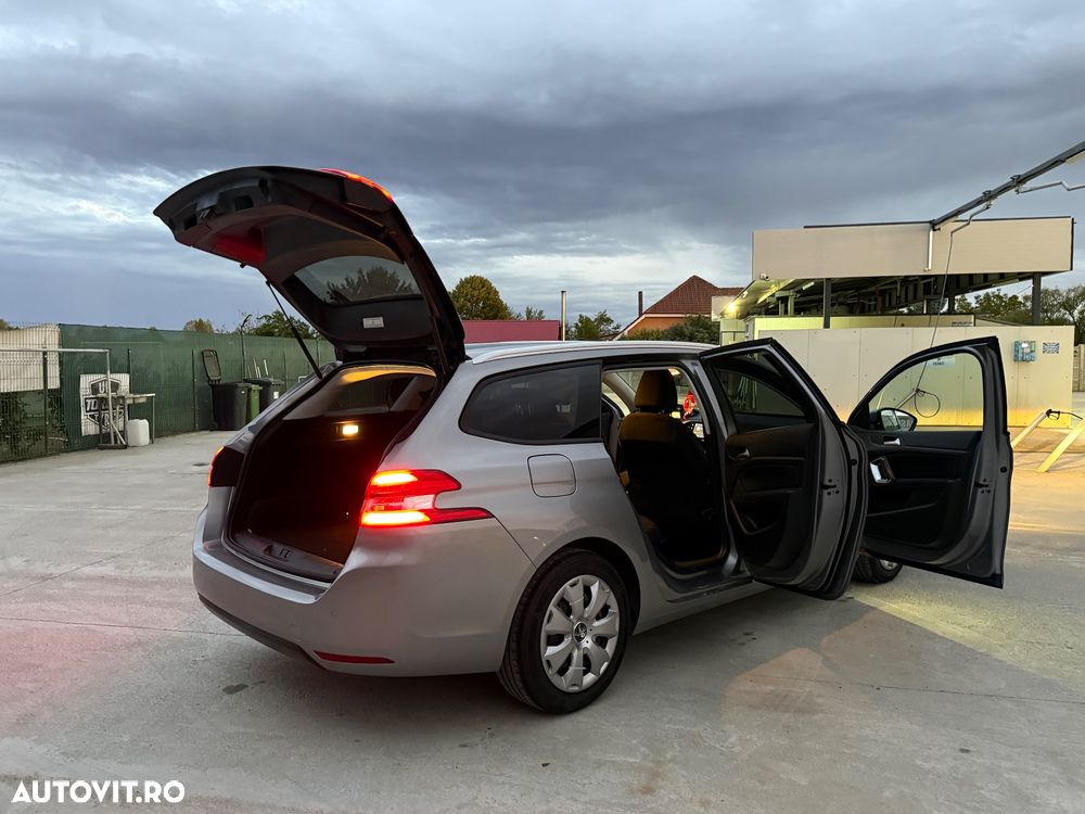 Peugeot 308 - 21