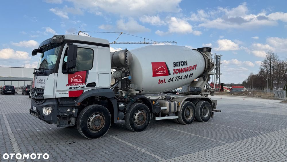 Mercedes-Benz Arocs 4243 8x4 - 1