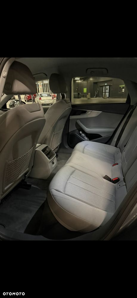Audi A4 Limousine - 40