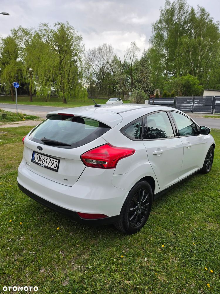 Ford Focus - 3