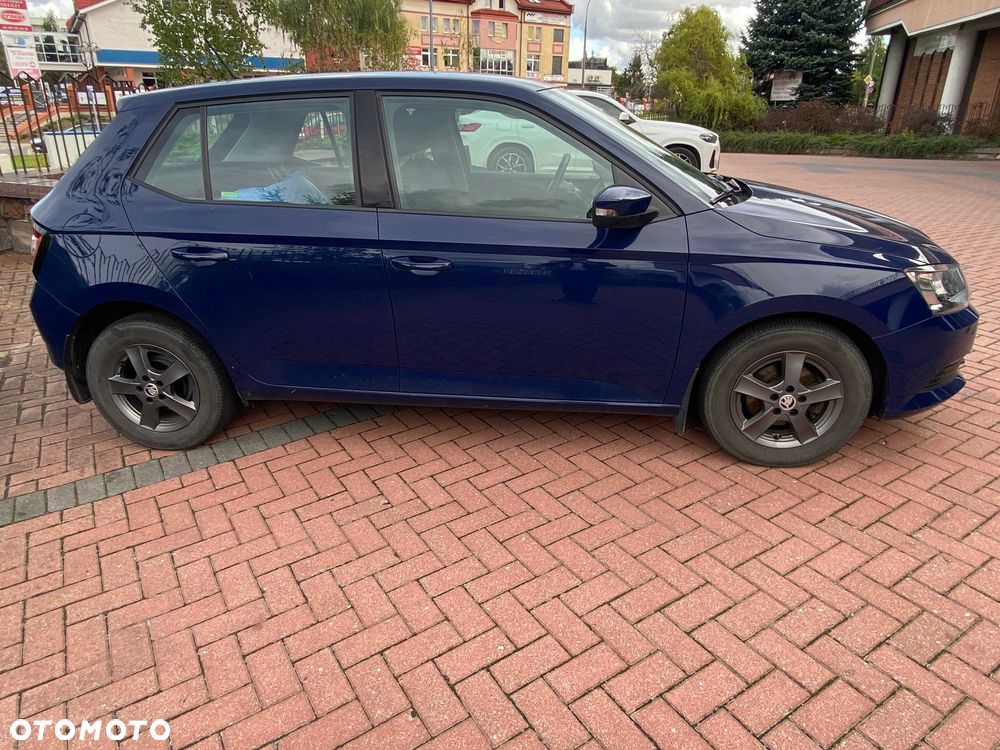 Skoda Fabia - 4