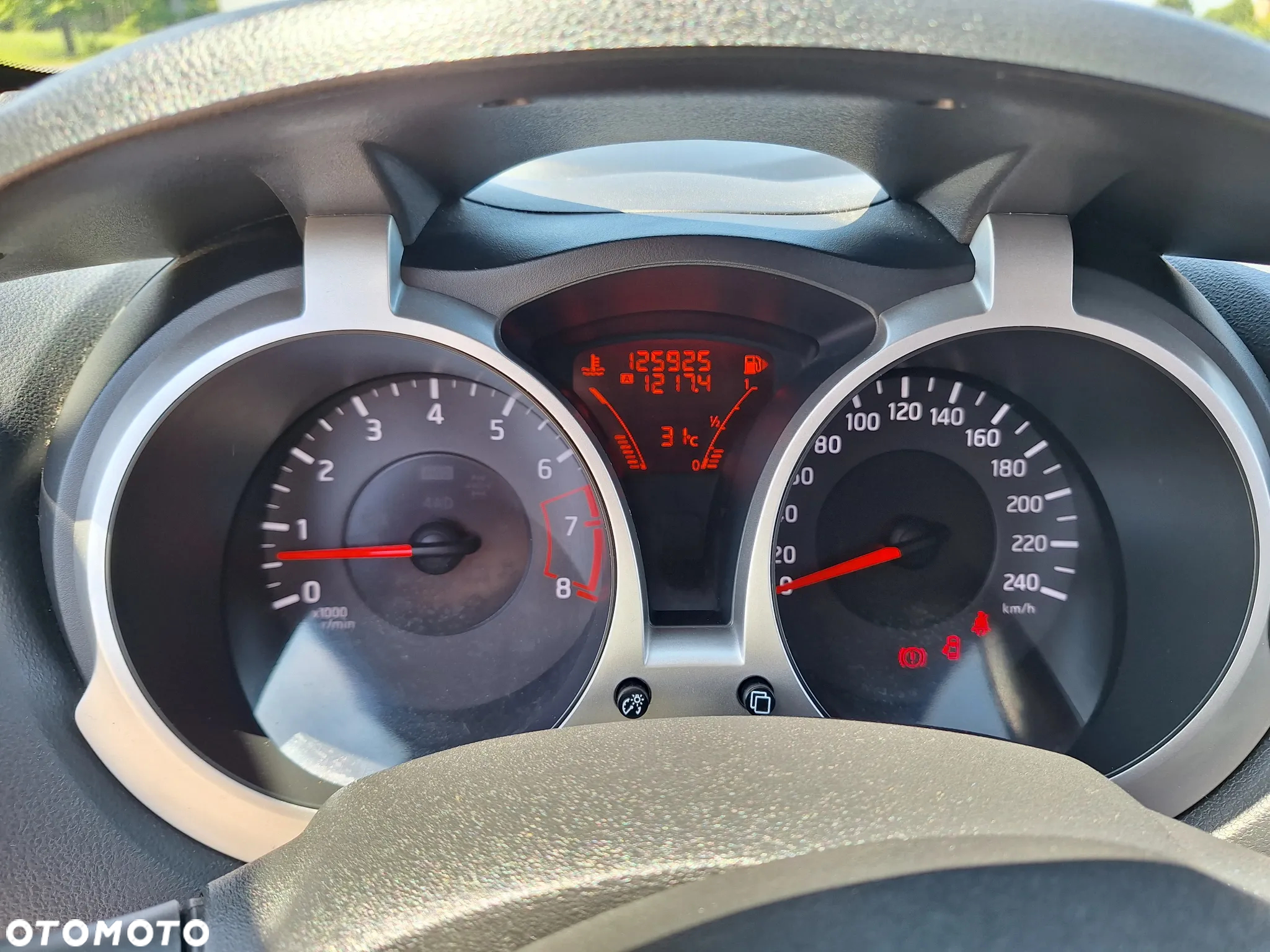 Nissan Juke 1.6 DIG-T Tekna EU6 - 13