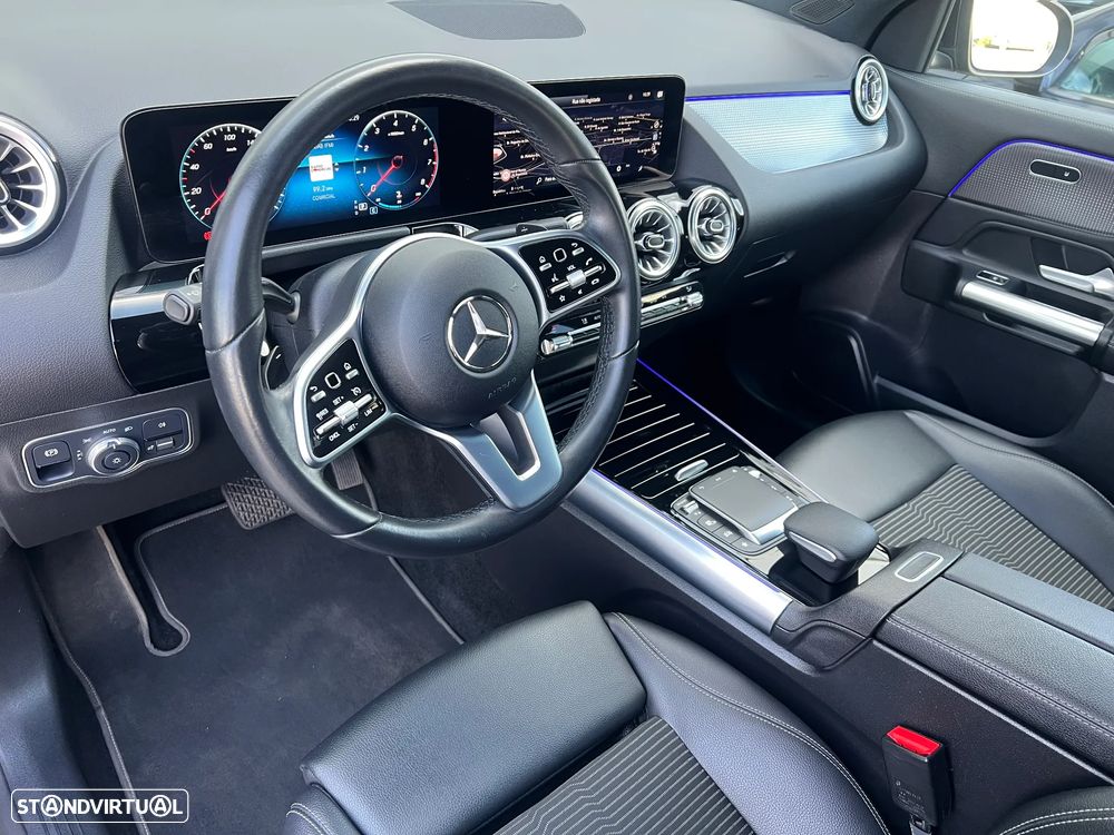 Mercedes-Benz GLA 180 7G-DCT EDITION 2022 - 10