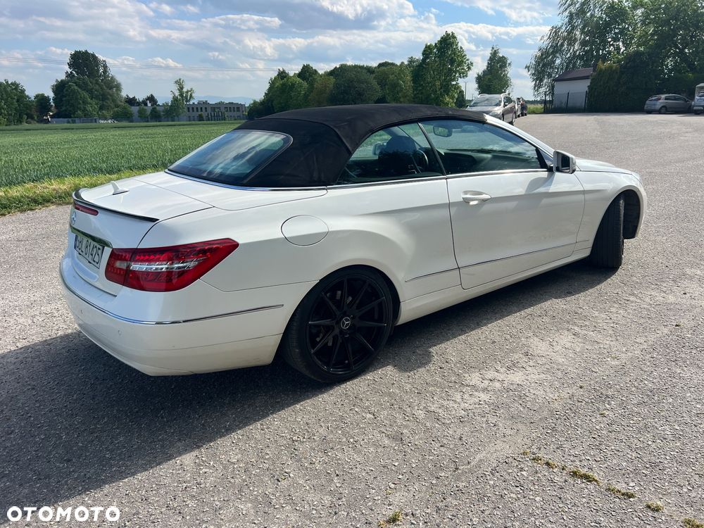 Mercedes-Benz Klasa E 250 CGI BlueEFFICIENCY Automatik Avantgarde - 28