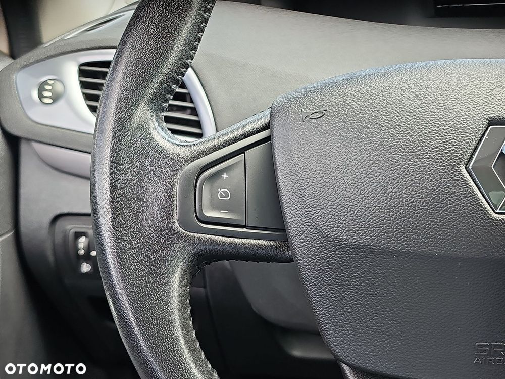 Renault Scenic - 15