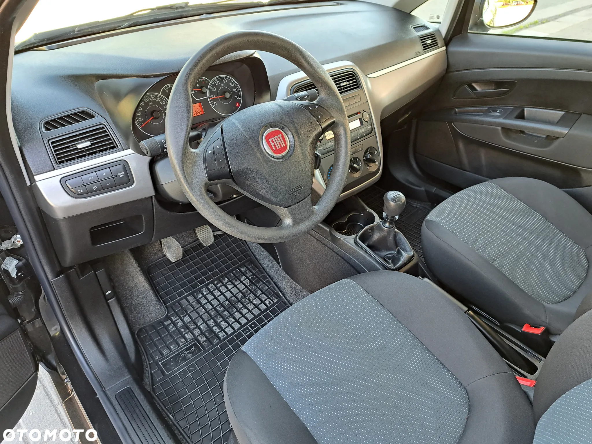 Fiat Grande Punto - 17