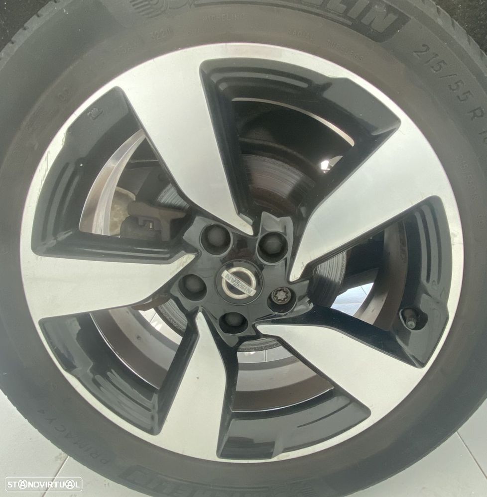 Nissan Qashqai 1.5 dCi N-Connecta - 24