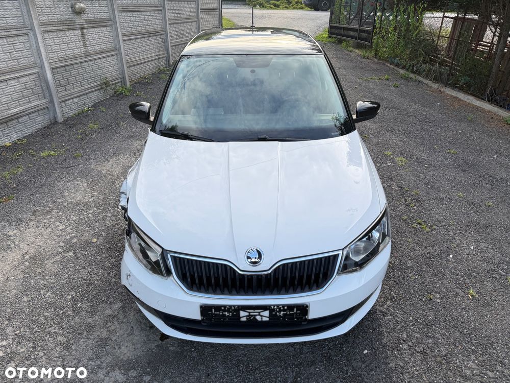 Skoda Fabia 1.0 TSI Style Color - 10