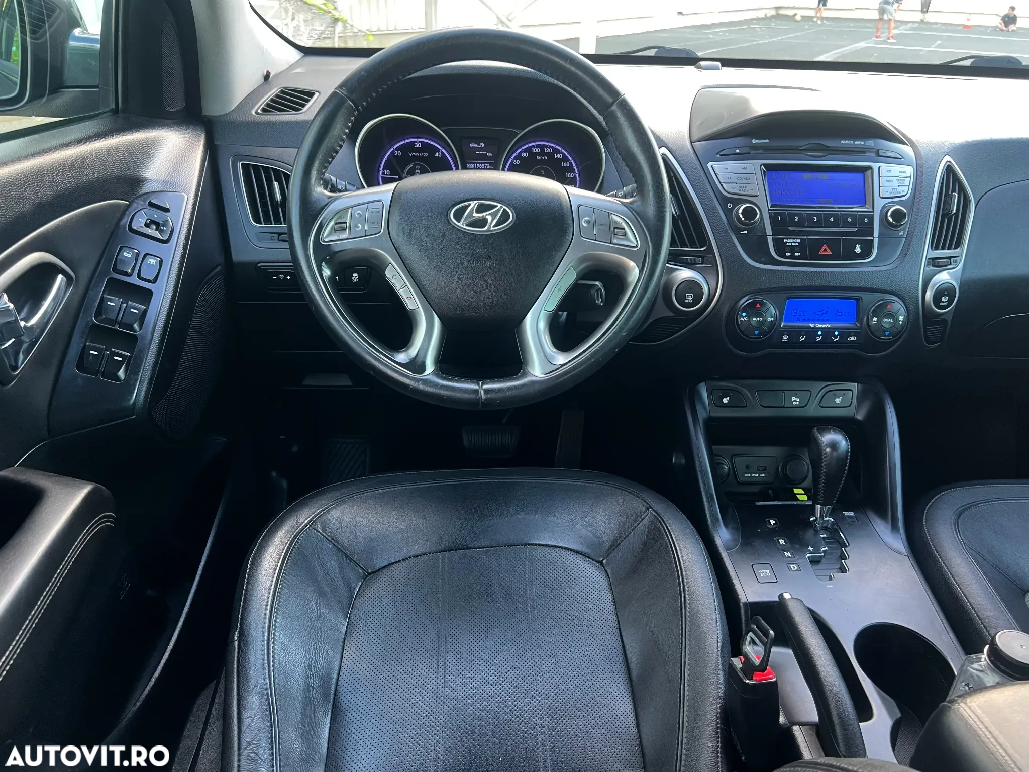 Hyundai ix35 2.0 CRDI High 4WD GLS Aut. Style HEAT+ - 32
