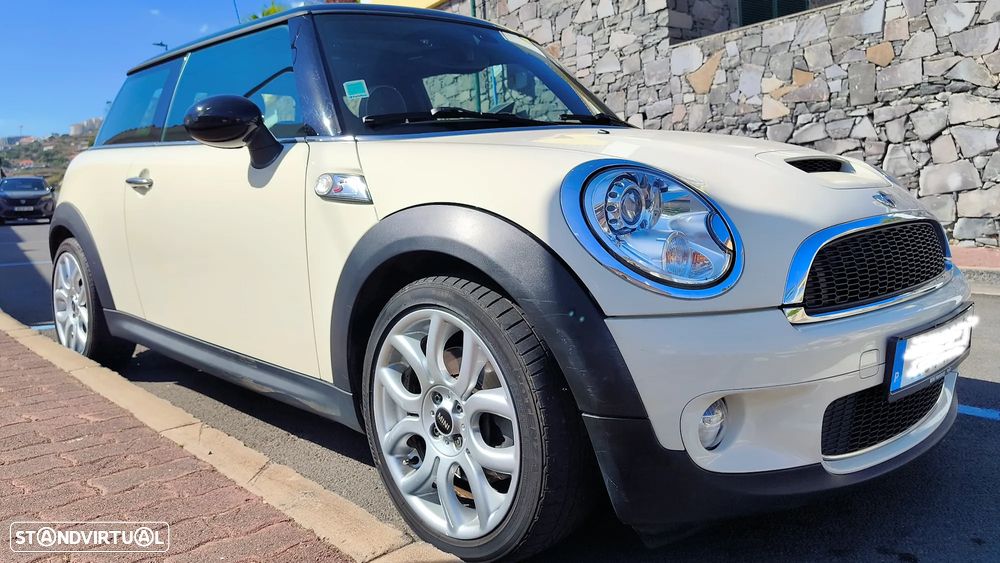 Mini Coupé