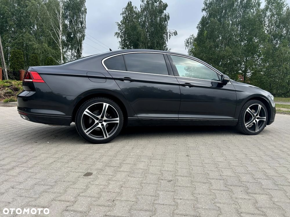 Volkswagen Passat 2.0 TSI Elegance DSG - 4