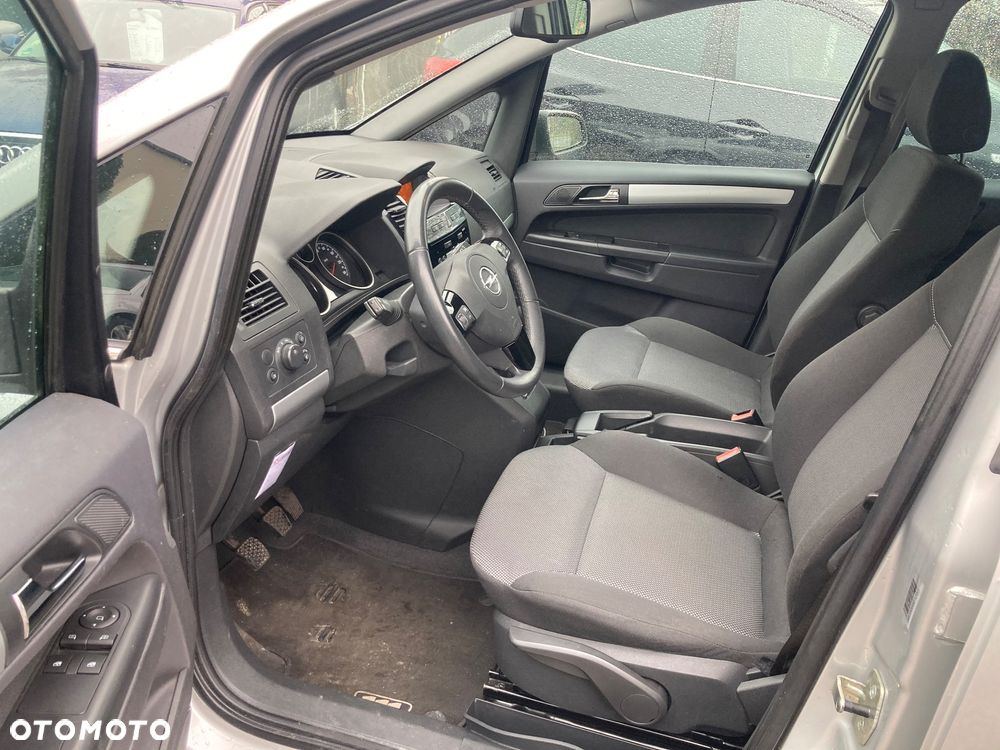 Opel Zafira 1.8 Edition 111 Jahre - 6