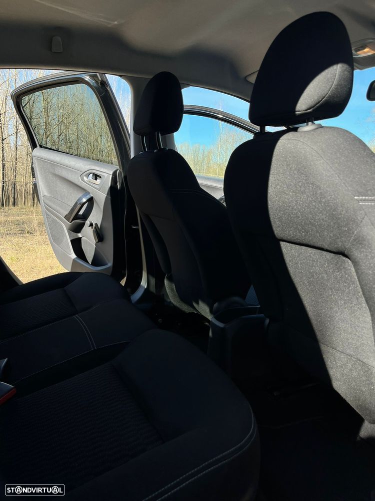 Peugeot 208 1.2 PureTech Active - 28