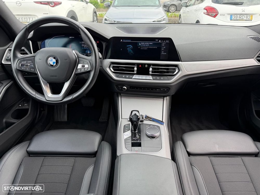 BMW 320 e Line Sport Auto - 12