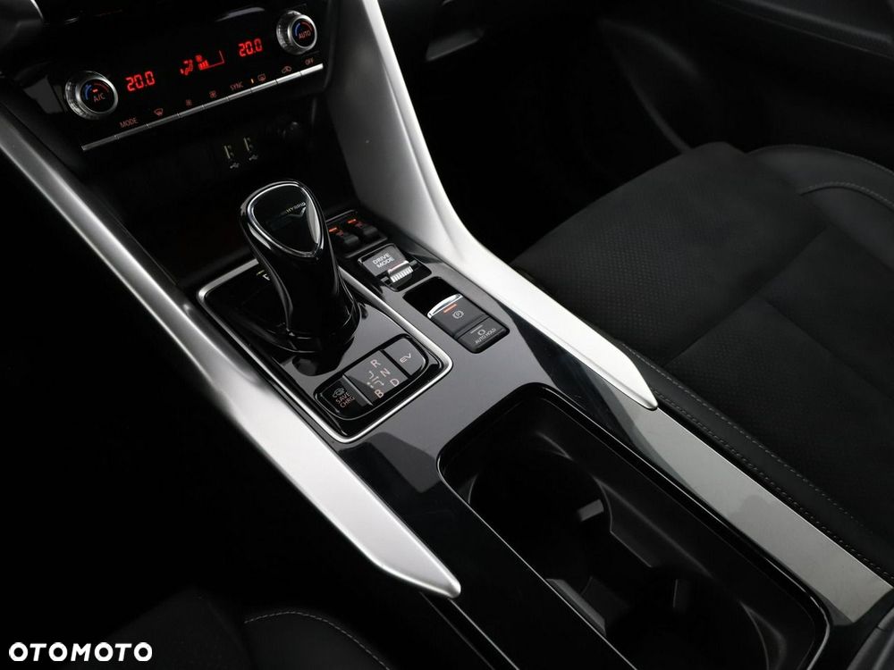 Mitsubishi Eclipse Cross 4WD Plus - 29