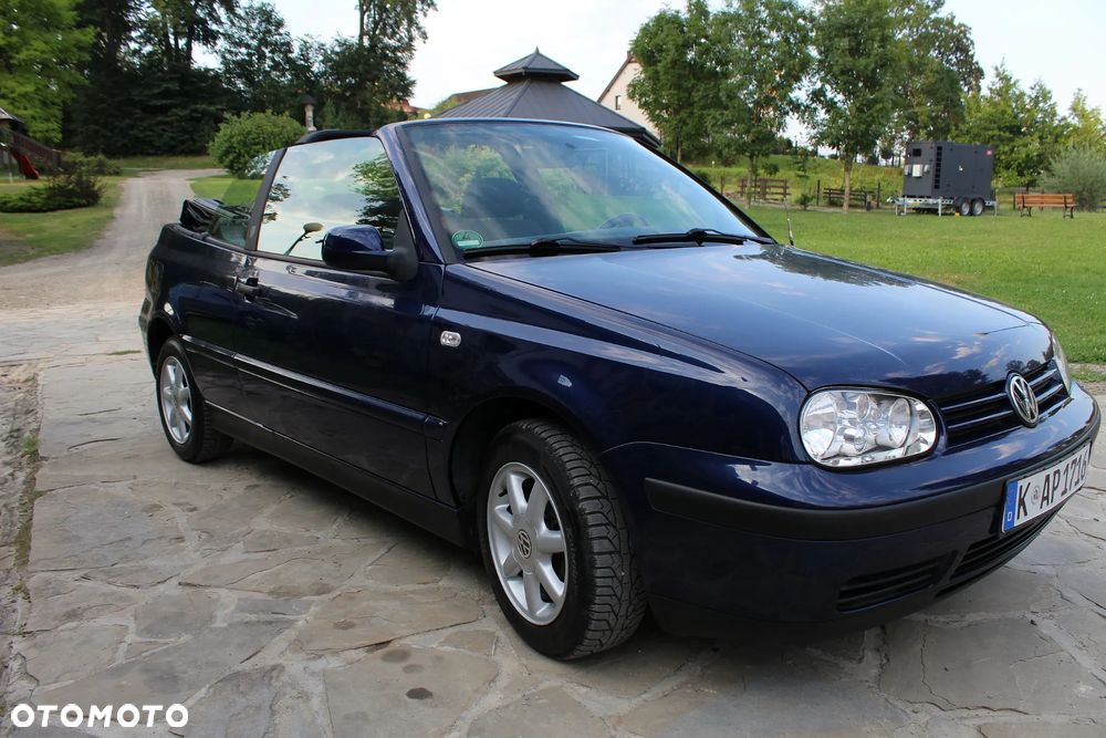 Volkswagen Golf 1.6 - 10
