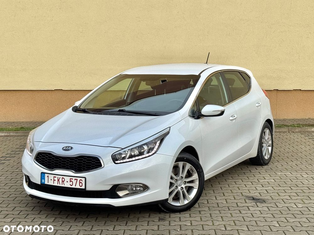 Kia Ceed 1.6 CRDi XL - 23