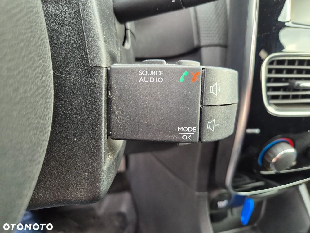 Renault Clio 0.9 Energy TCe Limited - 30