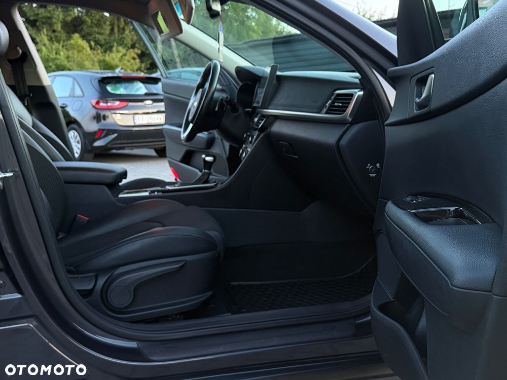 Kia Optima 1.7 CRDI L DCT - 20