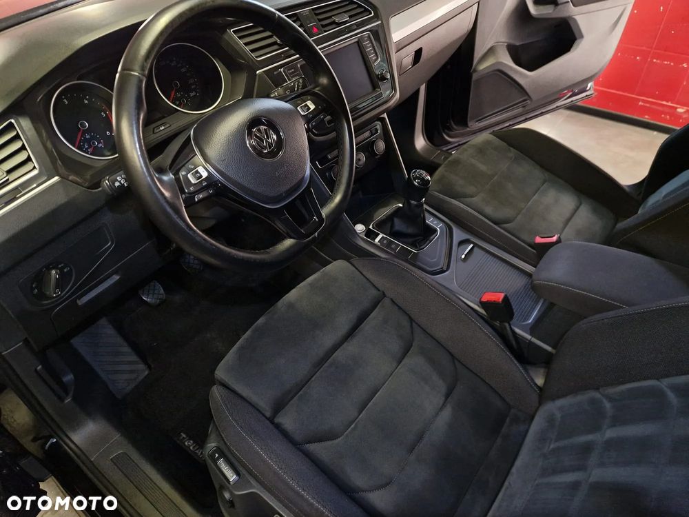Volkswagen Tiguan 2.0 TDI BMT SCR Comfortline - 11