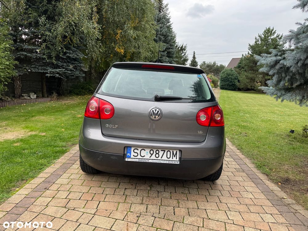 Volkswagen Golf - 3
