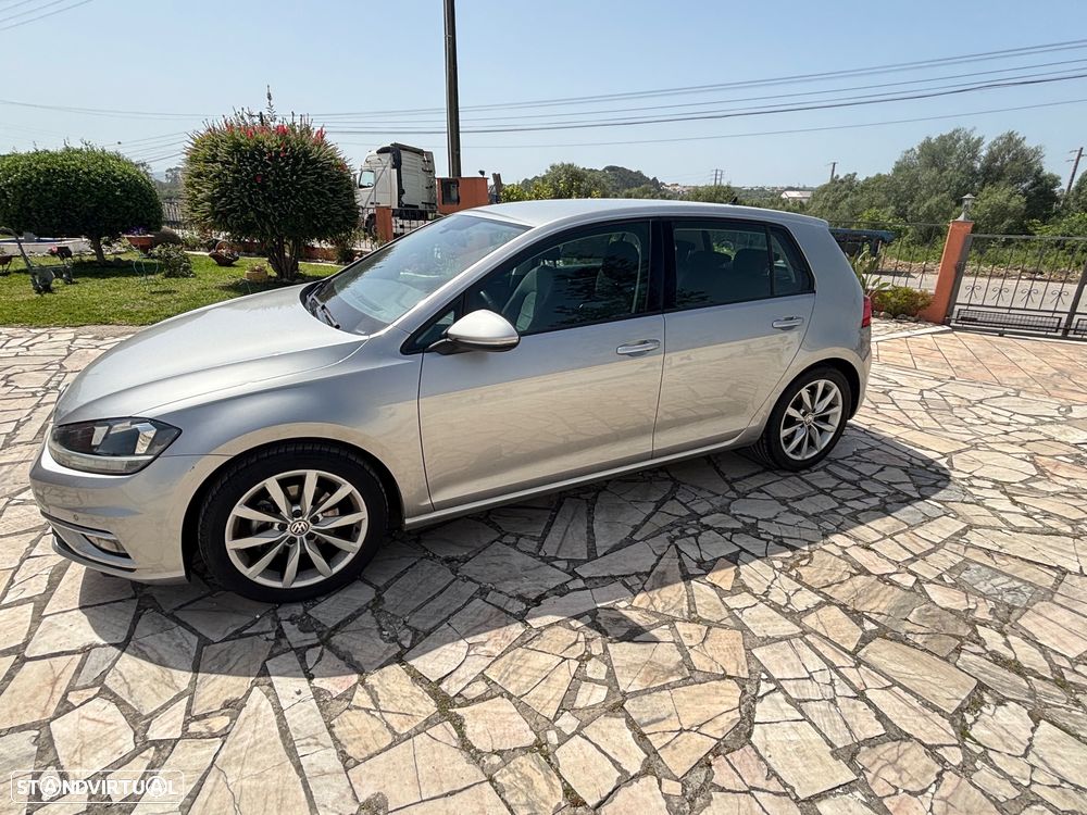 VW Golf 1.6 TDI Highline DSG - 5