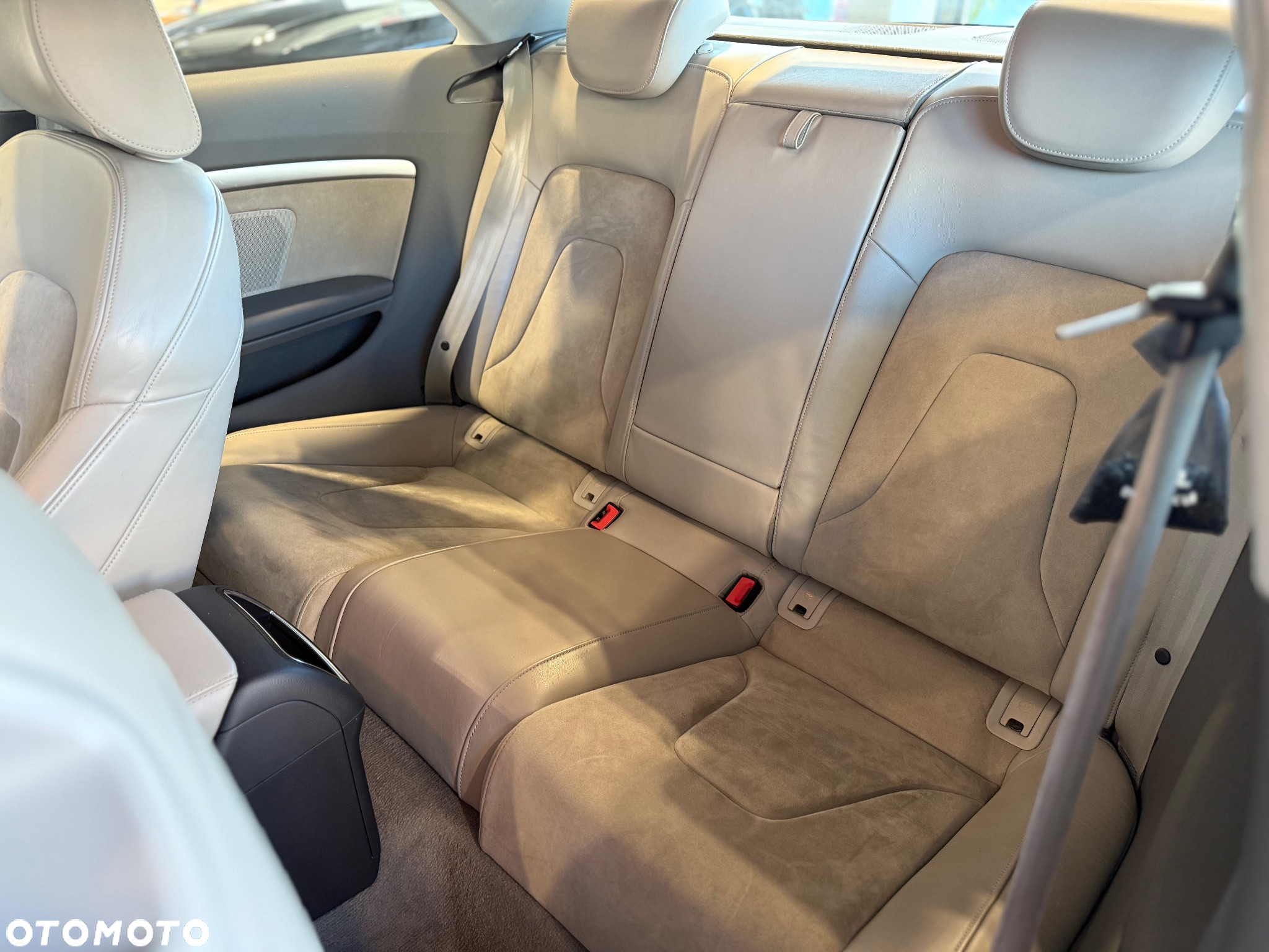 Audi A5 Coupe 2.0 TDI Quattro - 8