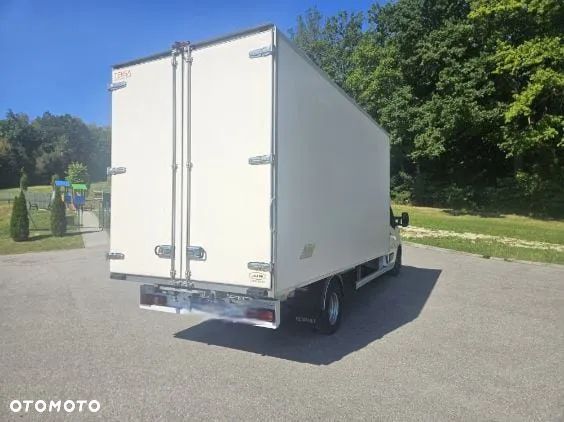 Renault master - 3