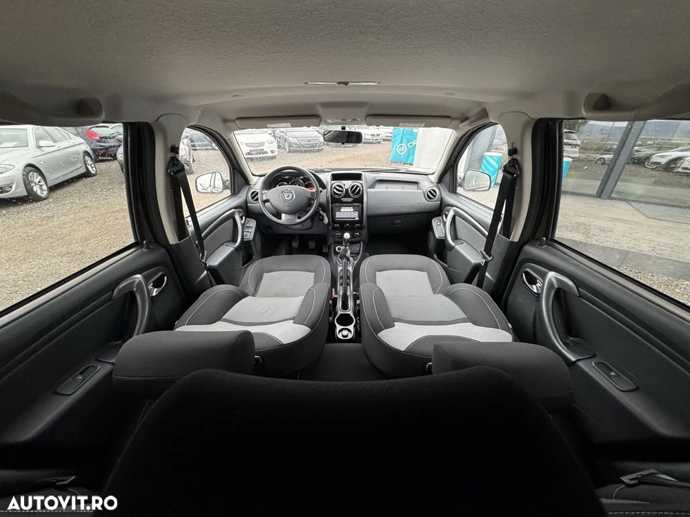 Dacia Duster dCi 110 FAP 4x4 Laureate - 26