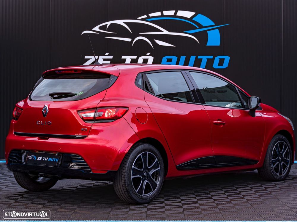 Renault Clio 1.5 dCi Dynamique S - 2