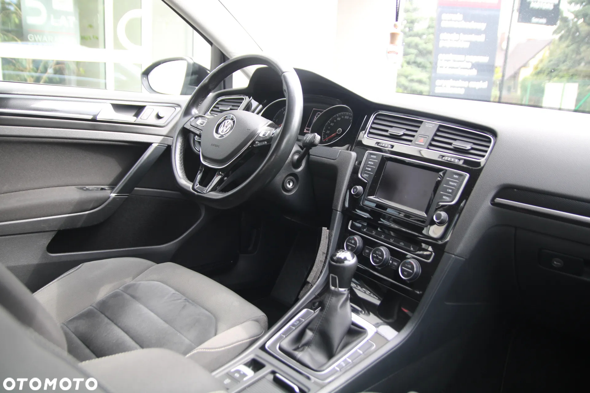 Volkswagen Golf VII 2.0 TDI BMT Highline - 19