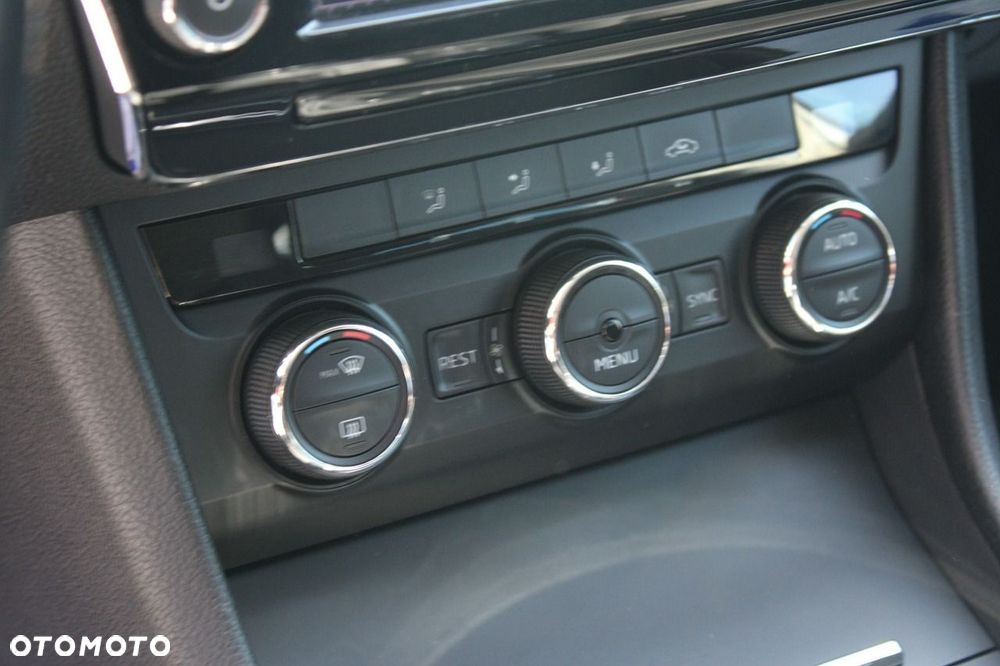 Skoda Superb - 19
