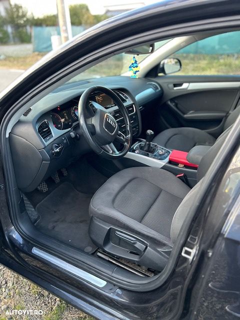 Audi A4 2.0 TDI B8 - 8